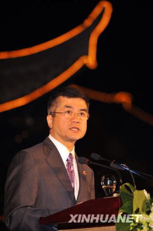 中美承諾不出臺新貿(mào)易保護(hù)措施(組圖)