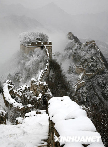 北京初雪長(zhǎng)城美