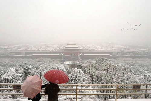 外國媒體稱北京11月1日降雪系人工催生