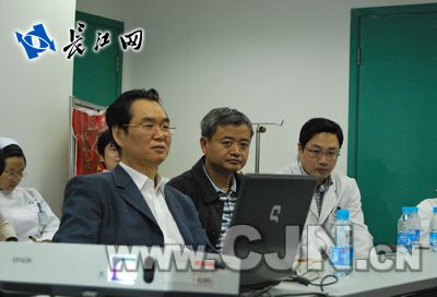 “暴走媽媽”割肝救子手術(shù)成功 60萬元手術(shù)費全免