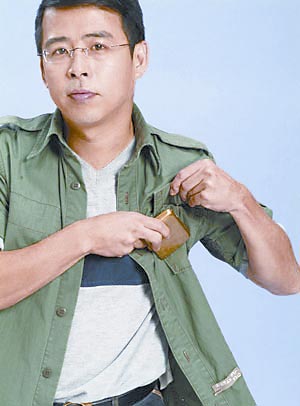 央視多名主持人麻煩頻上身 趙忠祥怒當(dāng)原告(圖)